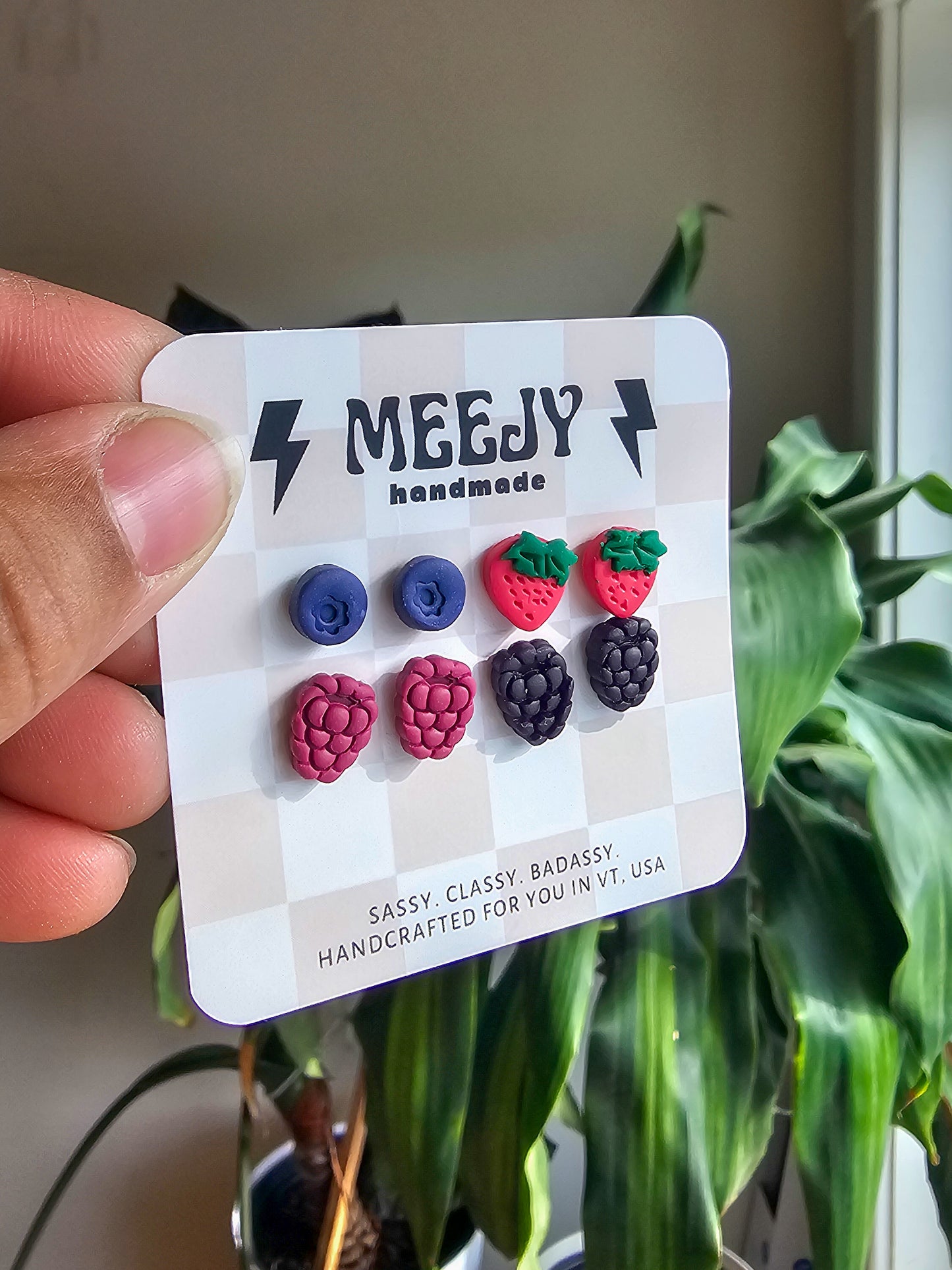 Micro Berry Studs