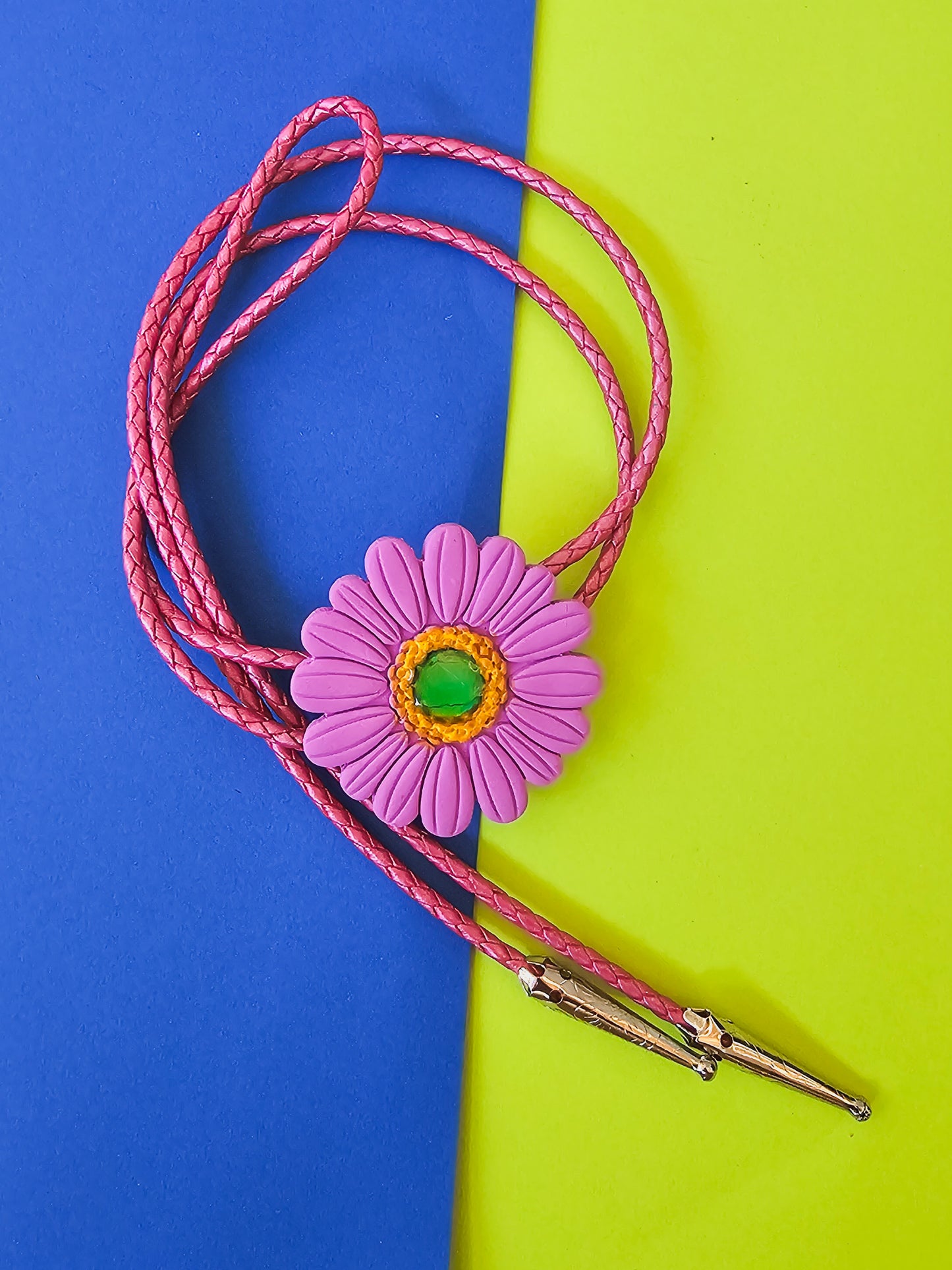Daisy Bolo Tie - Mood