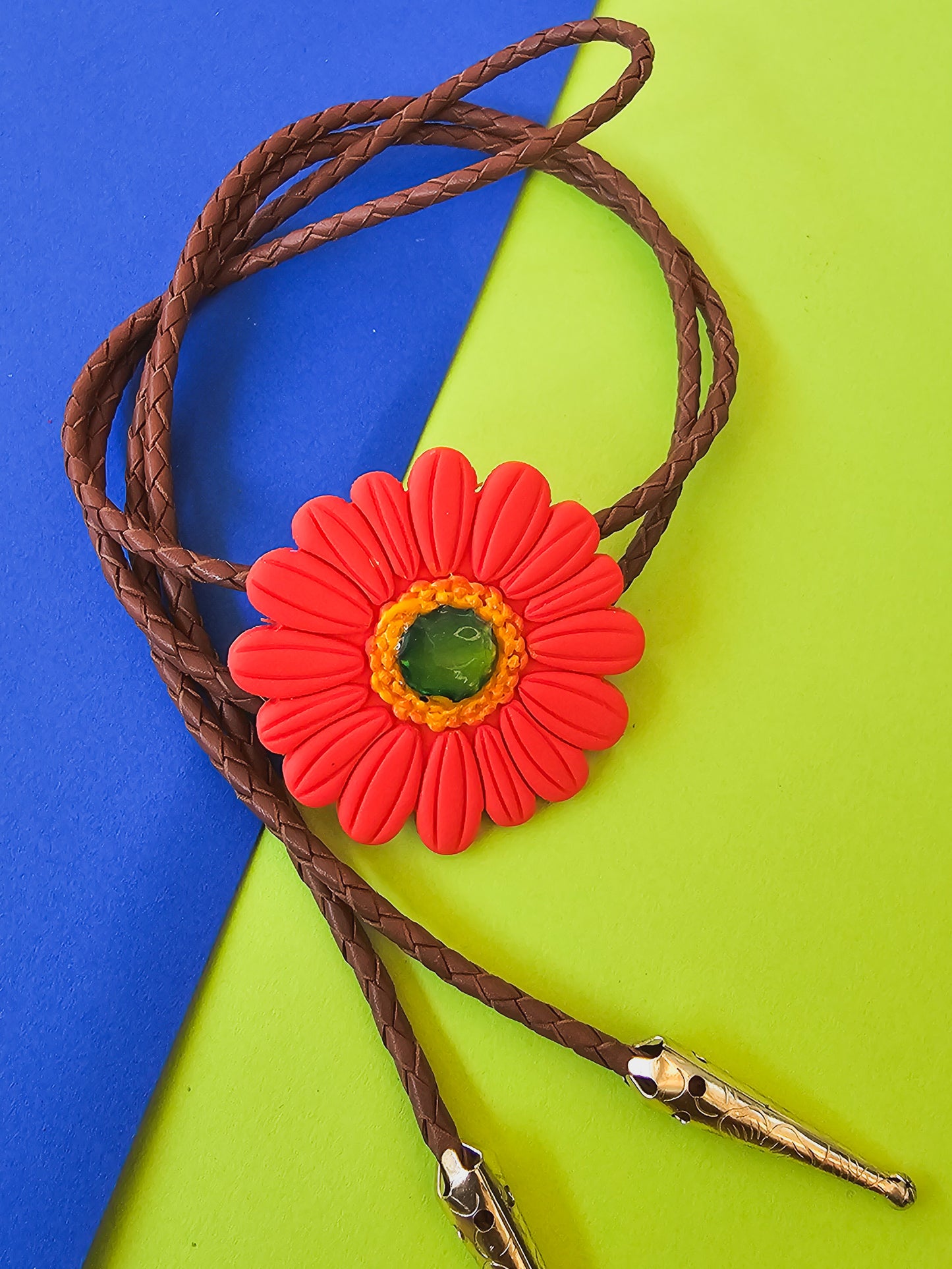 Daisy Bolo Tie - Mood