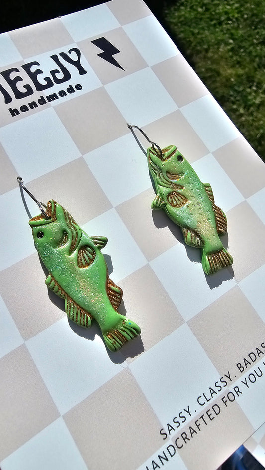 Shimmer bass earrings