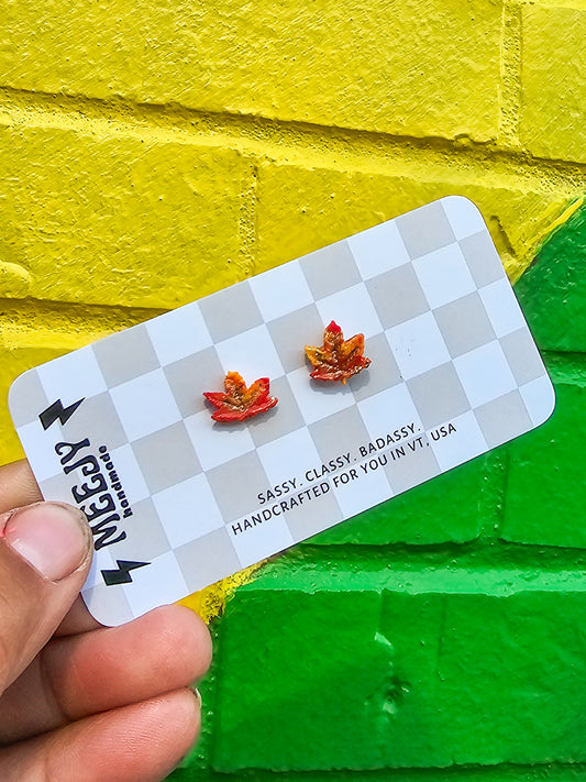 Maple leaf studs