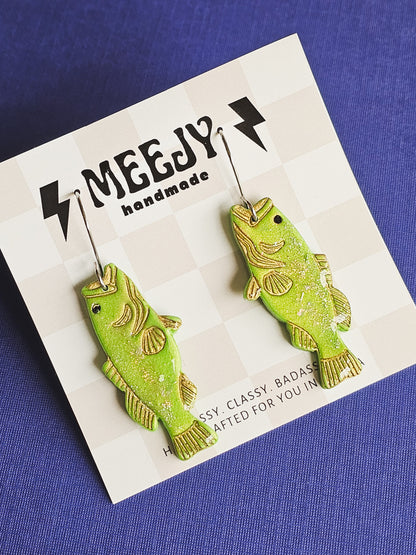 Shimmer bass earrings